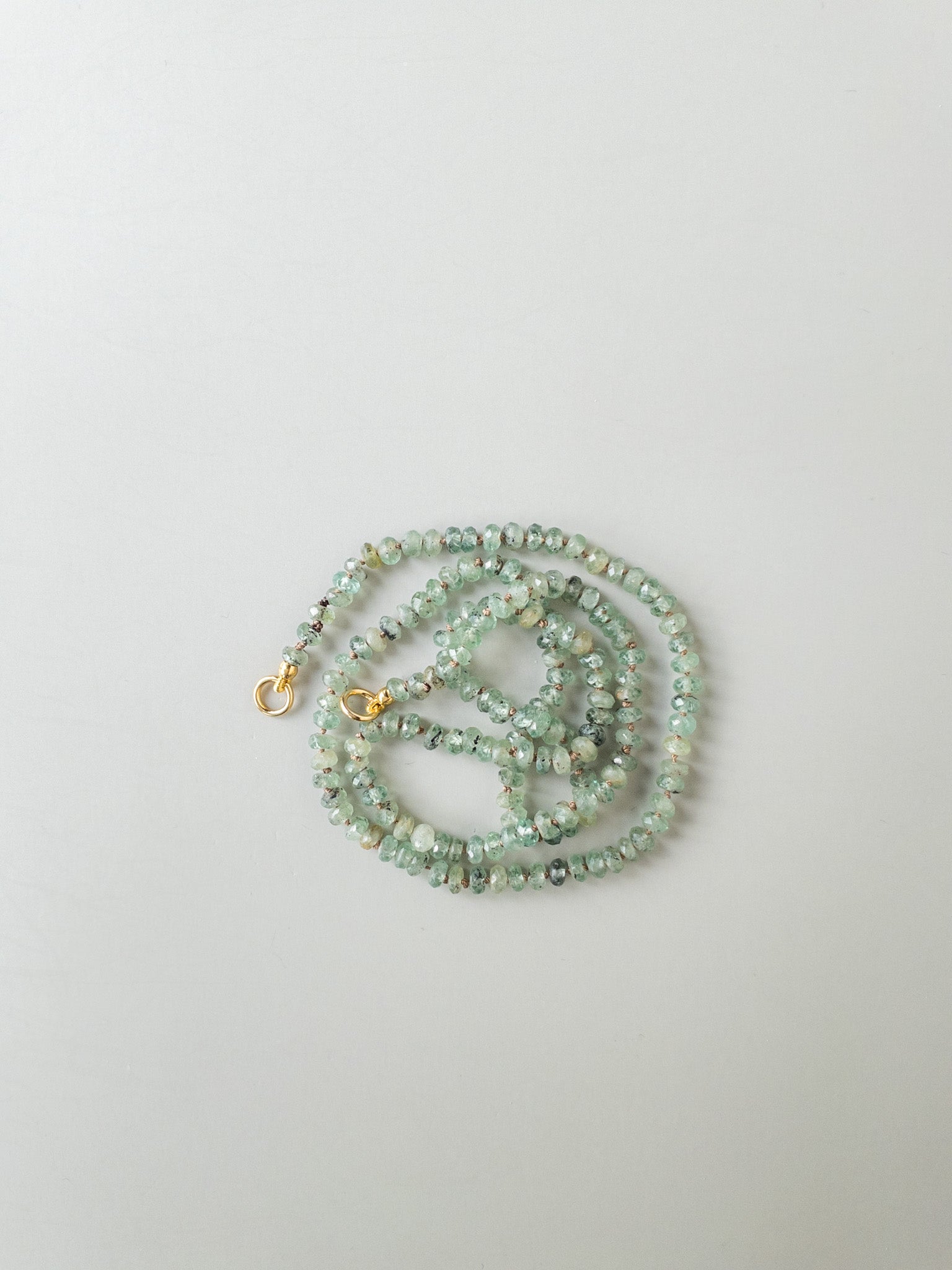 Collier Sana - Kyanite verte - DIVYA