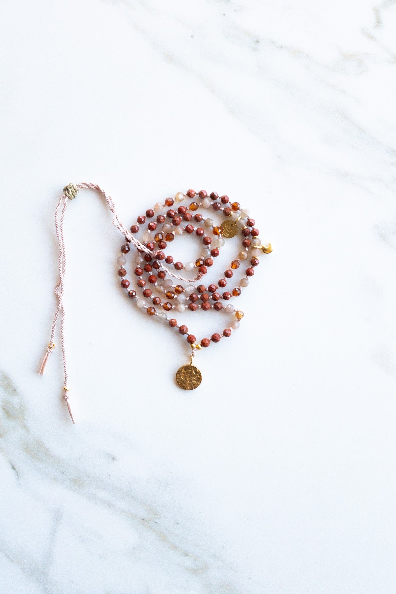 ROOTS Mini Mala 108 - Red Jasper, Sunstone & Spessartine - Japamala with full moon - shashā jewellery - yoga jewellery 