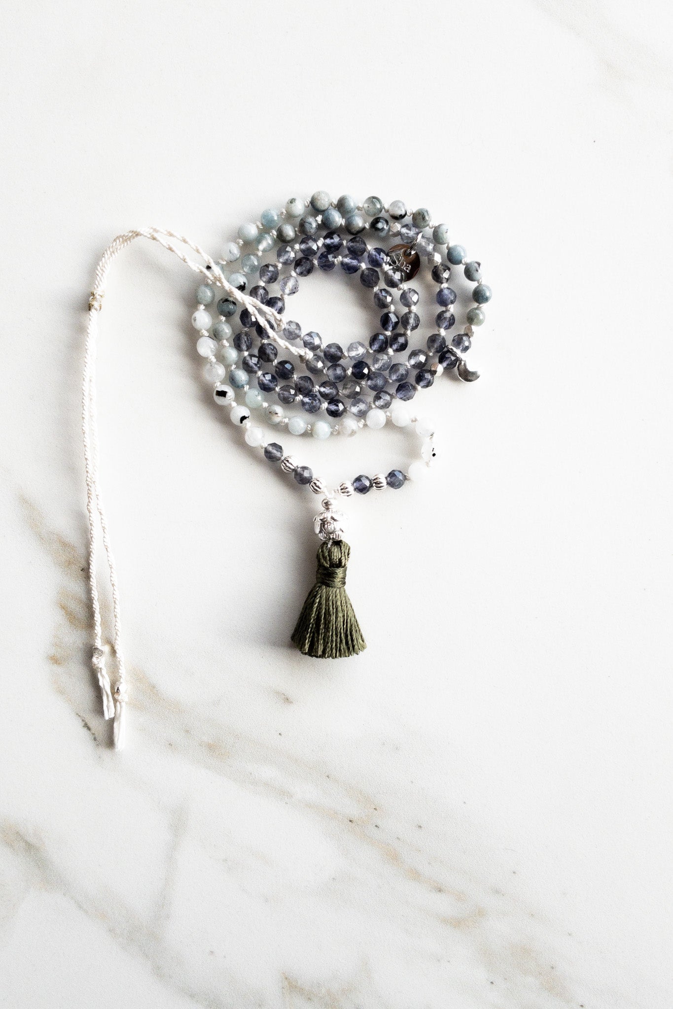 « Roots » Mini Mala 108 - Moonstone & Iolite - yoga jewellery 