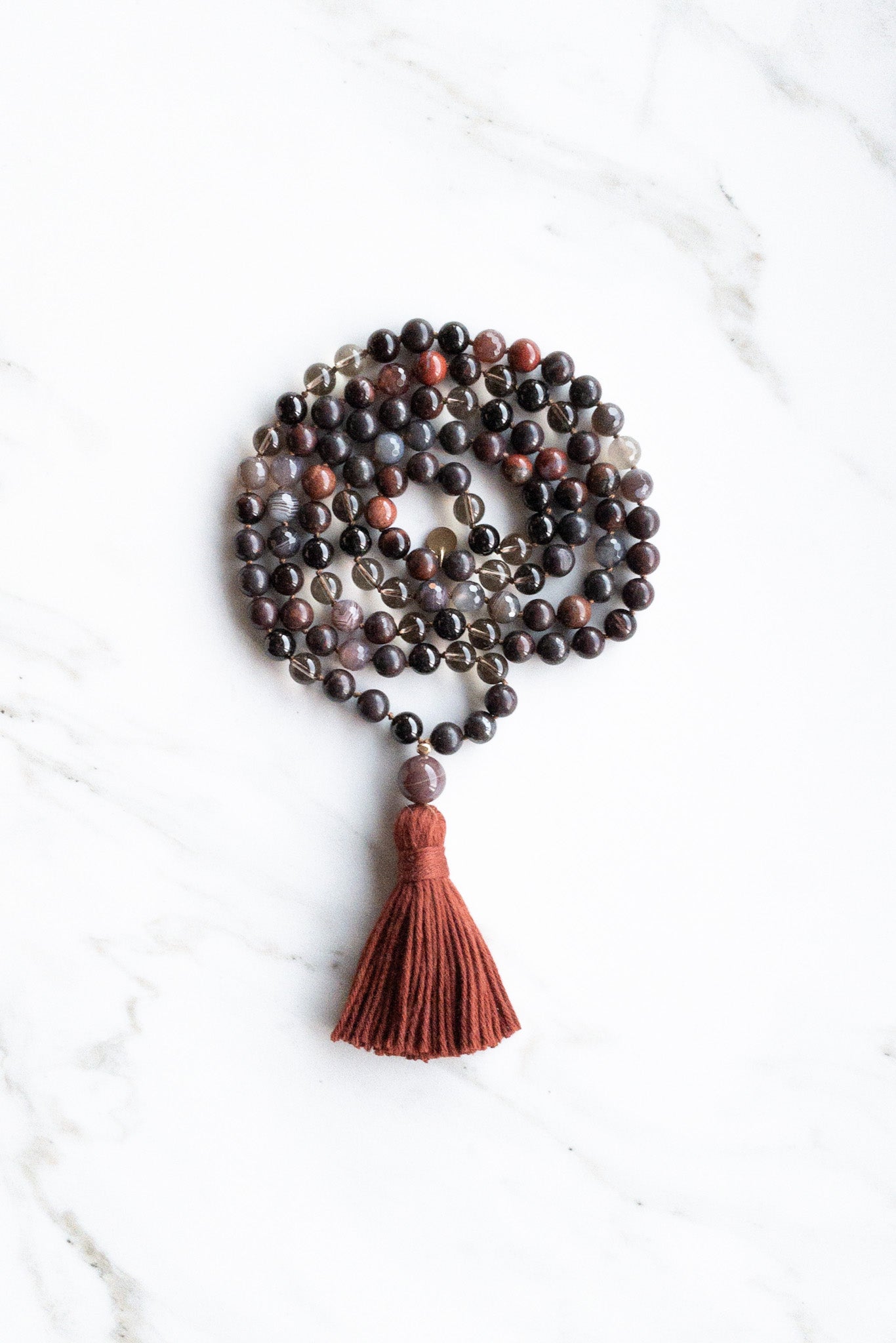 Dhara Grounding Mala 108 beads - OceanEyes Collection - jasper, Botswana agates, smoky quartz - shashā meditation jewellery Switzerland 