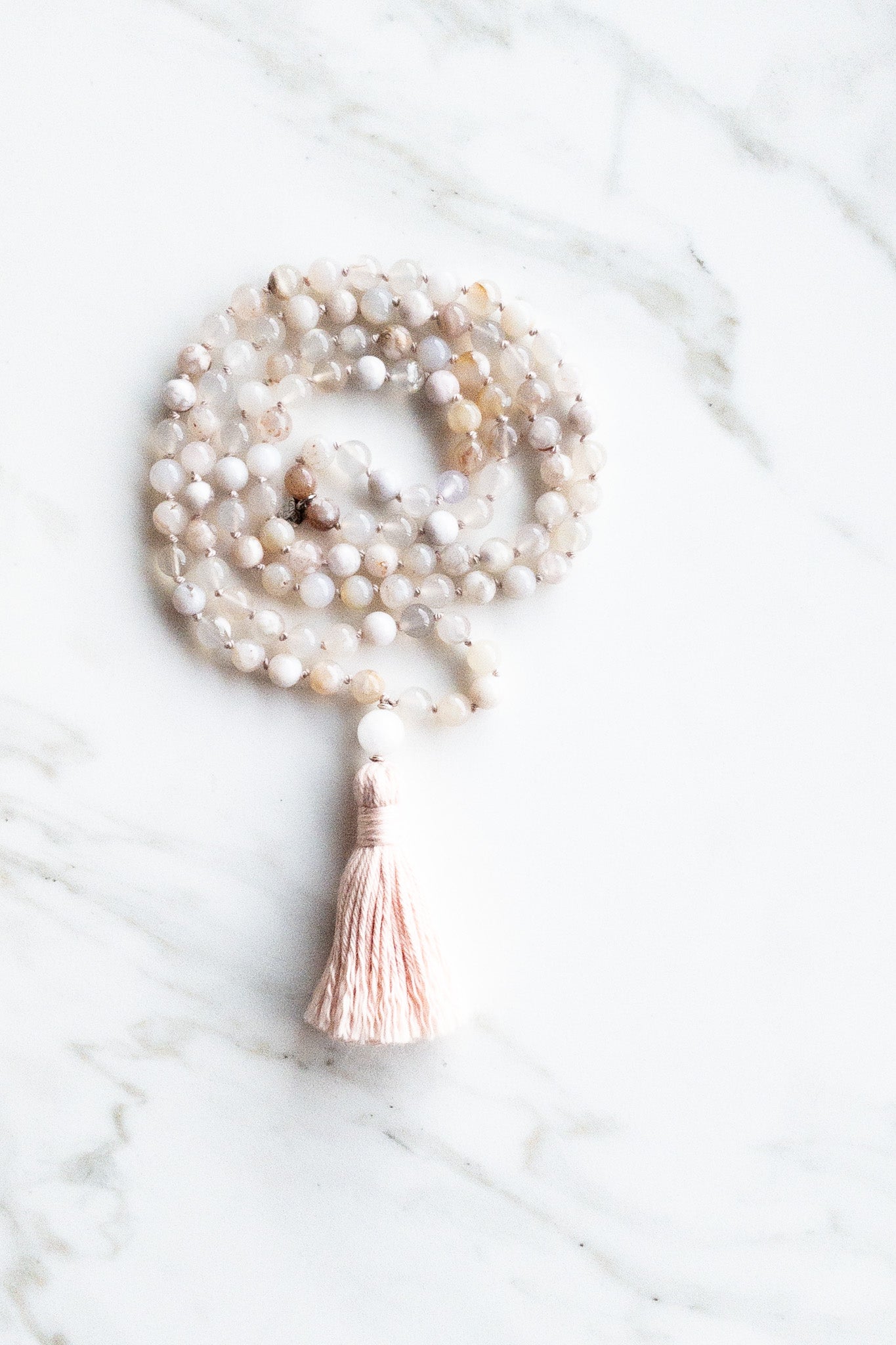 Floral Healing Mala beads - cherry blossom agates, moonstone - OceanEyes collection - shashā yoga jewellery Switzerland 