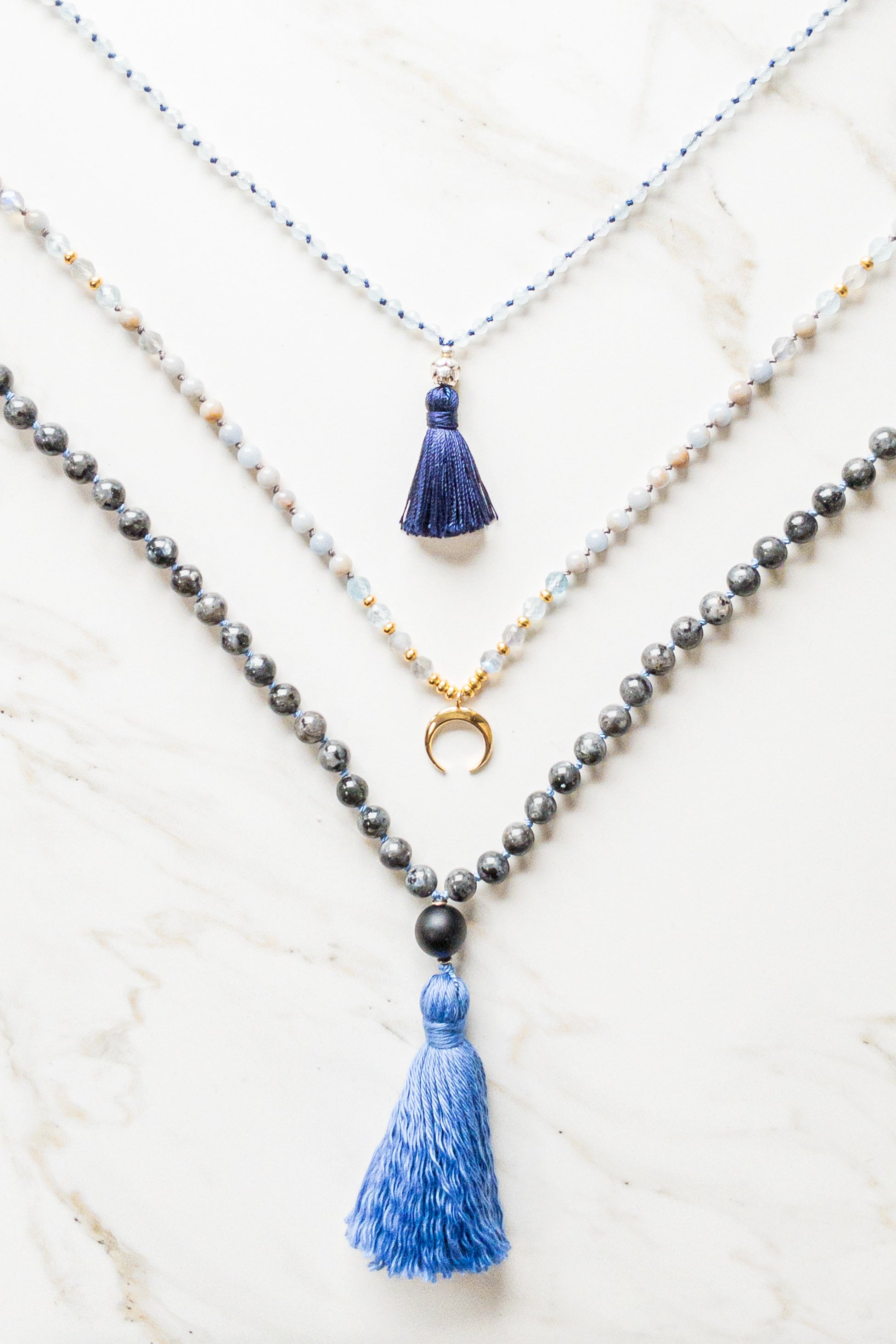 Shashā yoga jewellery Switzerland - blue Japamala 108 beads