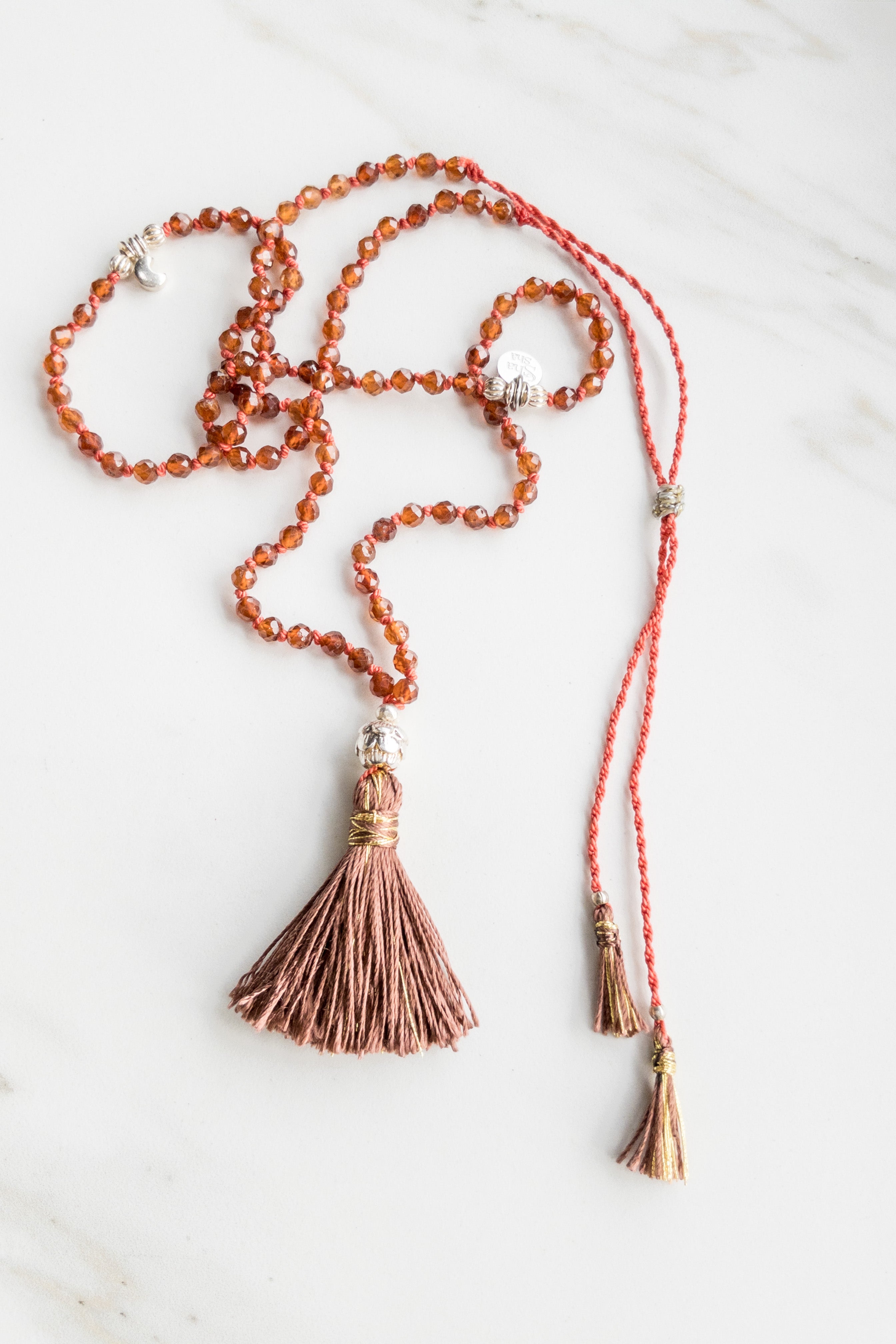 ShaSha “Roots” mini Mala 108 - Spessartine - shashā yoga and meditation Japamala Switzerland 