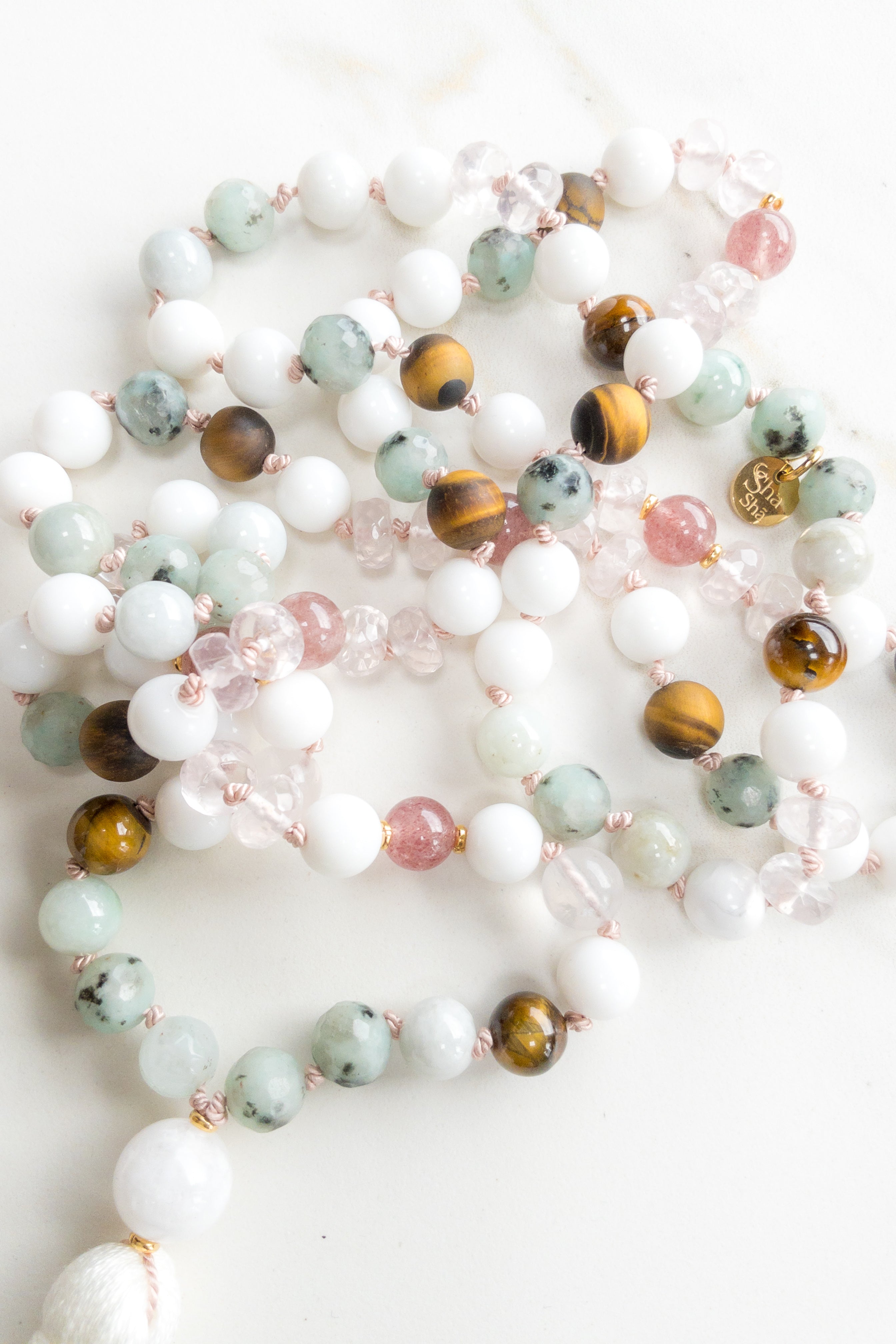 Lotus Serenity Mala beads - kiwi jasper, pink strawberry quartz, white onyx, tiger eye - OceanEye - ShaShã jewelry Switzerland - india inspired jewelry 