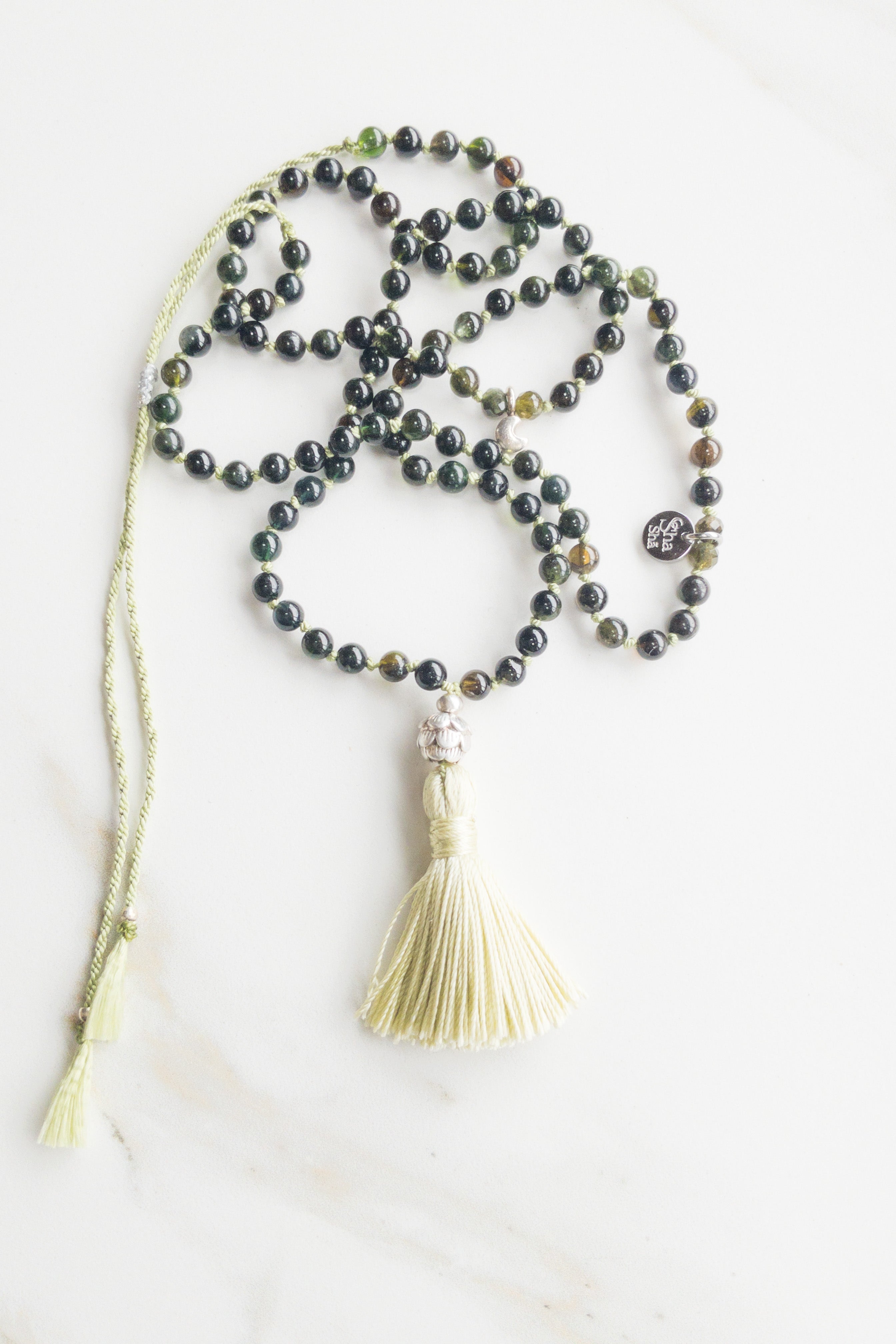 ShaSha "Roots" mini Mala - Smooth Green Tourmaline - shashā yoga jewellery online store Switzerland 